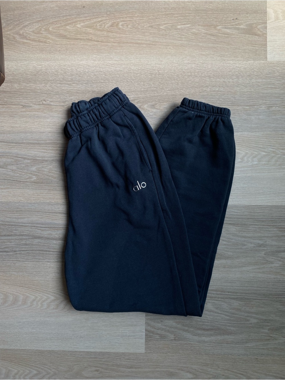 black alo joggers womens small - Picture 2 of 2